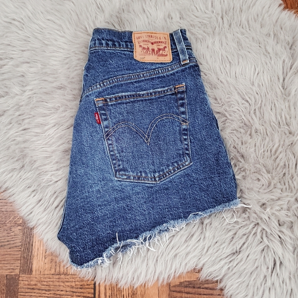 LEVI'S 501® Original Denim Fringe High Rise Shorts